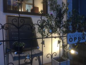 15E7FF27-8D36-4E4F-B7DD-2314DD6ADE6C